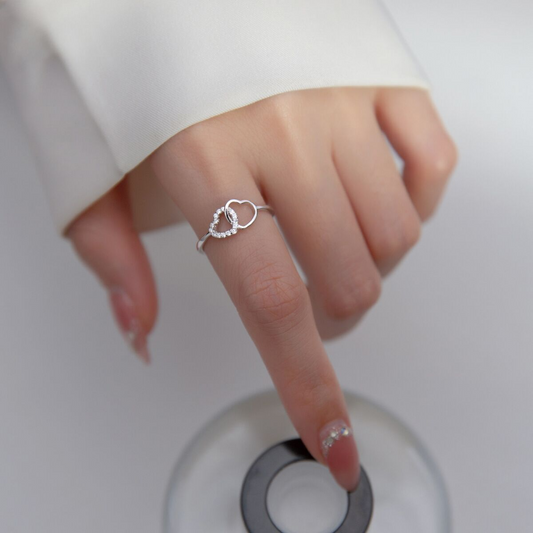 Entwined hearts ring - stone engraved